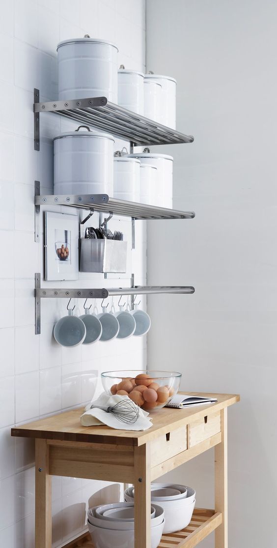 65 Ideas Of Using Open Kitchen Wall Shelves - Shelterness
