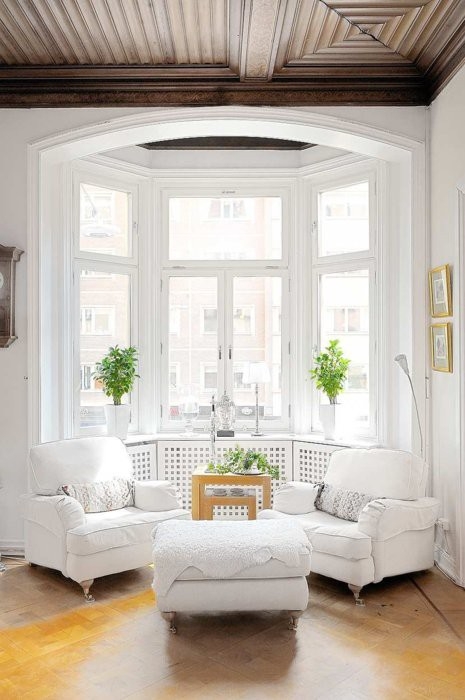 50 Cool Bay Window Decorating Ideas - Shelterness