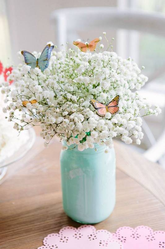 make some very simple baby breath extra sweet with some DIY butterflies