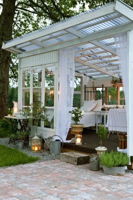Where To Organize An Outdoor Bedroom: 15 Ideas - Shelterness