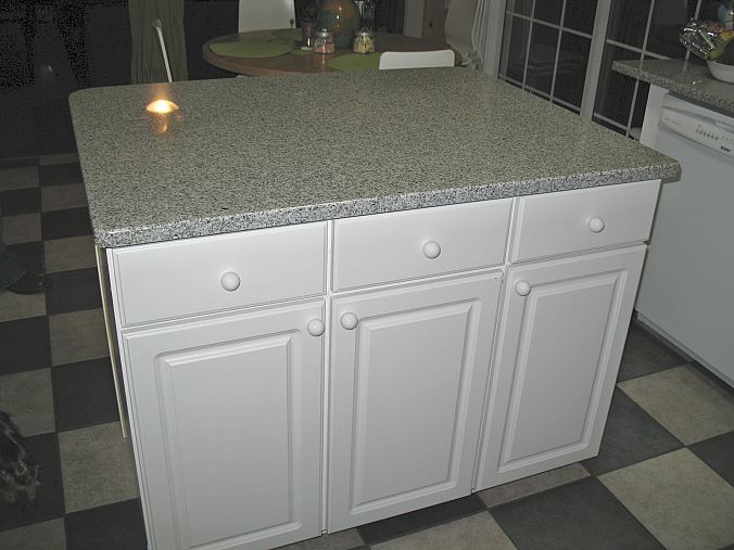 Picture Of very simple kitchen island