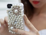 DIY Pearl iPhone Case