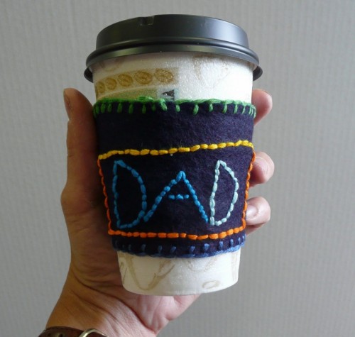 DIY Coffee Cozy For Fathers Day (via thatartistwoman)