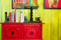 bold pop art style could easily welcome your guests