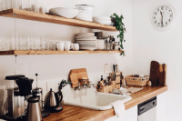 super simple yet quite stylish kitchen hanging shelves