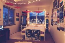 15 ideas to hang christmas lights in a bedroom