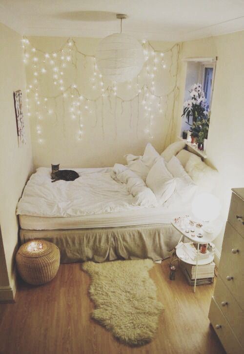 ideas to hang christmas lights in a bedroom