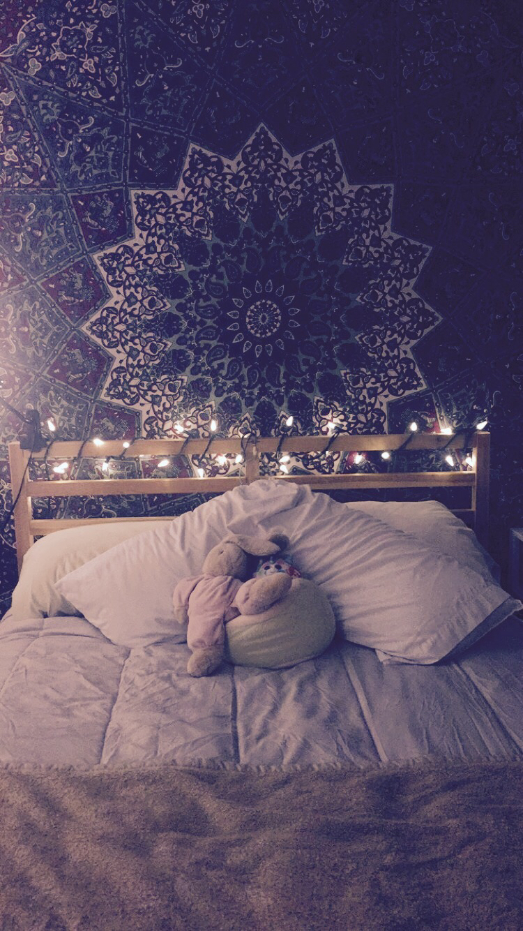 45 Ideas To Hang Christmas Lights In A Bedroom Shelterness