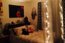 15 ideas to hang christmas lights in a bedroom