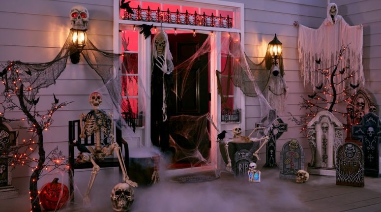 cute and cozy fall and halloween porch decor ideas