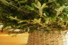 Basket Christmas tree skirt