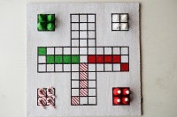 colorful-diy-christmas-board-game-9
