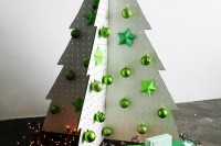 diy-folding-pegboard-christmas-tree-7