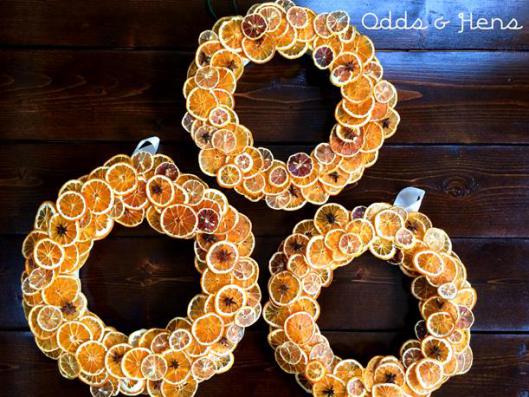 citrus wreath (via oddsandhens)