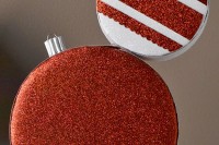sparkling-diy-christmas-ornament-topiaries-3