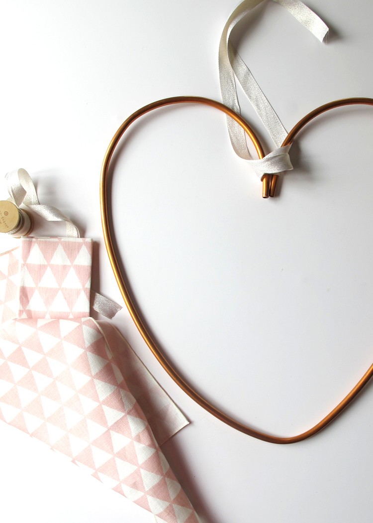 DIY Copper Heart Wreath For Valentine’s Day