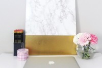 diy-faux-marble-and-gold-canvas-wall-art-1