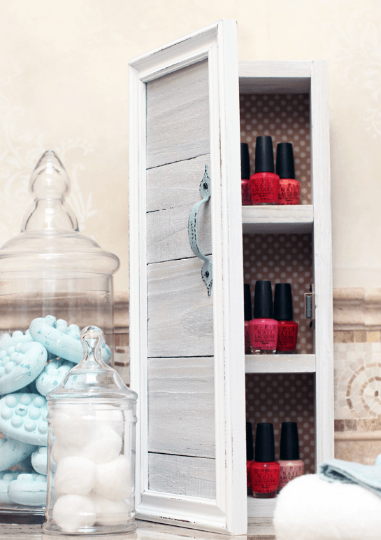 DIY Mini Storage Cabinet With Reclaimed Wood
