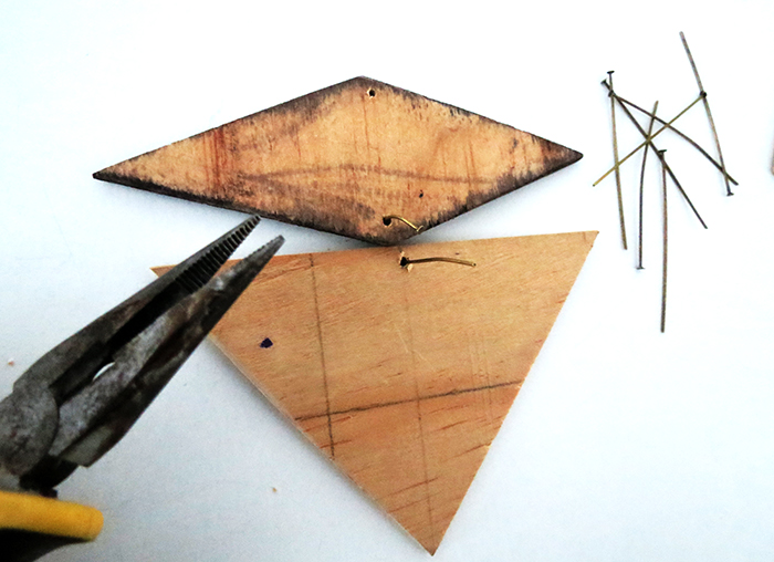 DIY Wall Art Jewelry From Stained Plywood