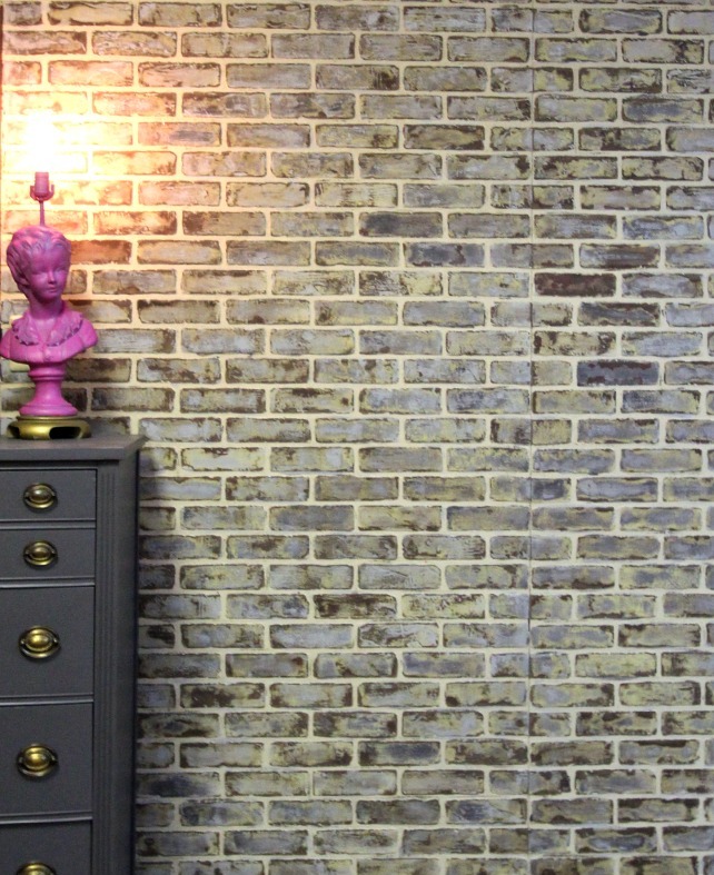 Picture Of how to make faux brick walls look old  1