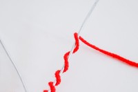 diy-string-heart-wall-art-for-valentines-day-4