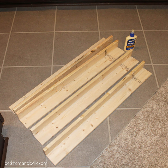 Picture Of diy wooden console entryway table  6