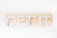 functional-and-creative-diy-pegboard-words-5