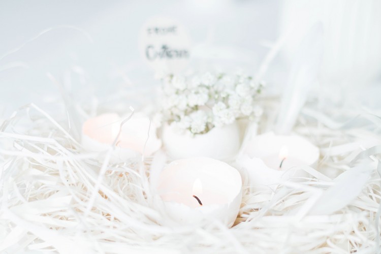 Beautiful DIY Eggshell Candles For Easter