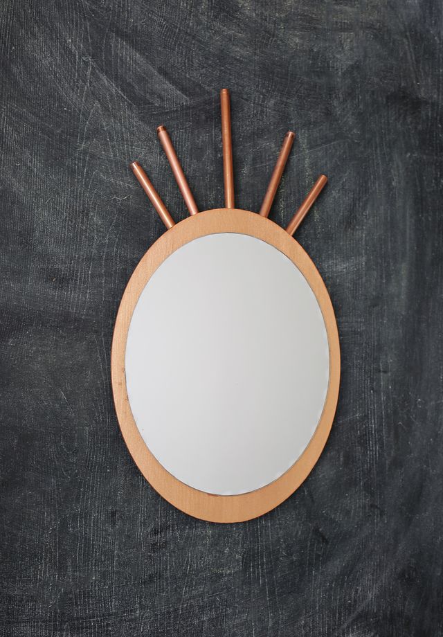 Cute DIY Copper Pipe Pineapple Mirror