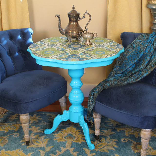 Picture Of diy decoupaged fabric table makeover  3