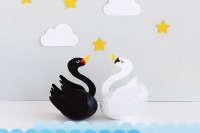 DIY swan eggs