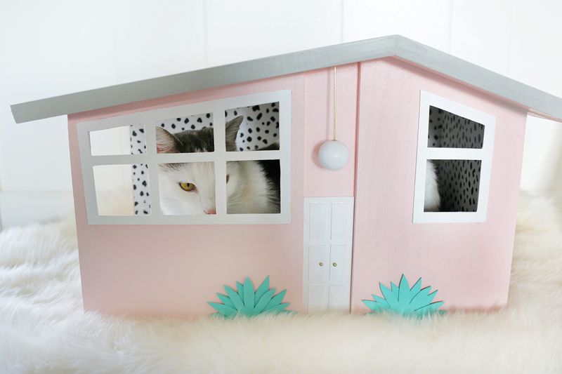 Picture Of diy palm springs inspired kitty scratch house  2