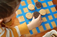 DIY cookie game for kids