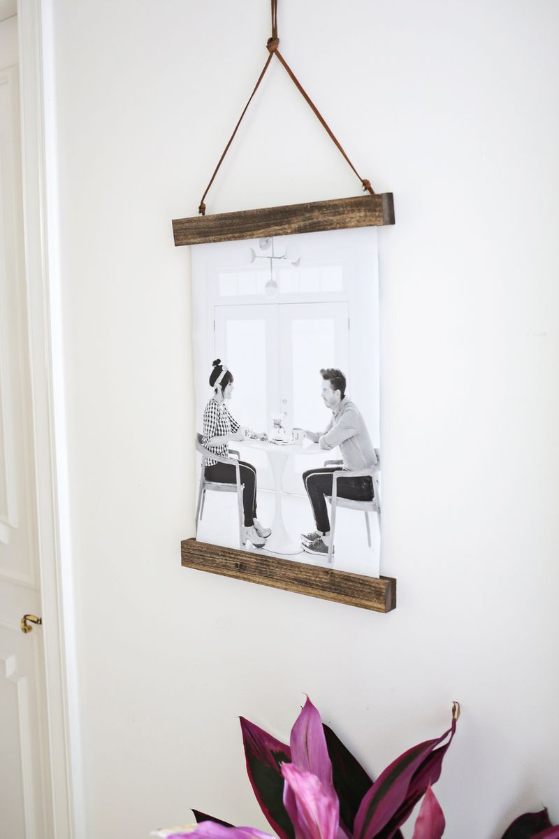 Picture Of easy diy poster hanger for your photos  6