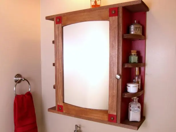 DIY built medicine cabinet (via diynetwork)