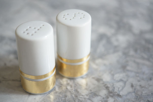 DIY gold salt and pepper shakers