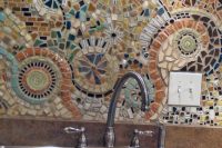 chic DIY mosaic kitchen backsplash