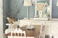 04 blue and white shabby chic dining area