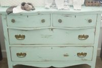 15 mint distressed changing table