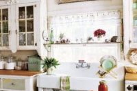 21 shabby chic kitchen decor with rustic details