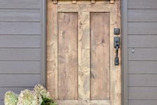 04 rustic stained wood design
