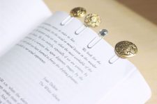DIY refined button bookmarks