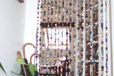 DIY curtains of 2000 buttons