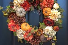 07 burlap pumpkins and silk flowers wreath for fall