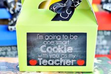 DIY cookie gift box with printable chalkboard tags