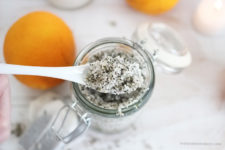 DIY refreshing orange and green tea bath salt to release toxins