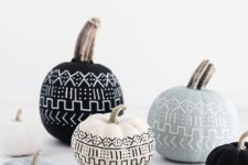 02 black, white and pastel pumpkins with a pattern
