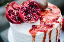 22 top your party cake with pomegranates, it’s great for Halloween