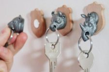 22 useful animal head key holders