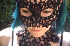 DIY sophisticated Halloween tatted mask
